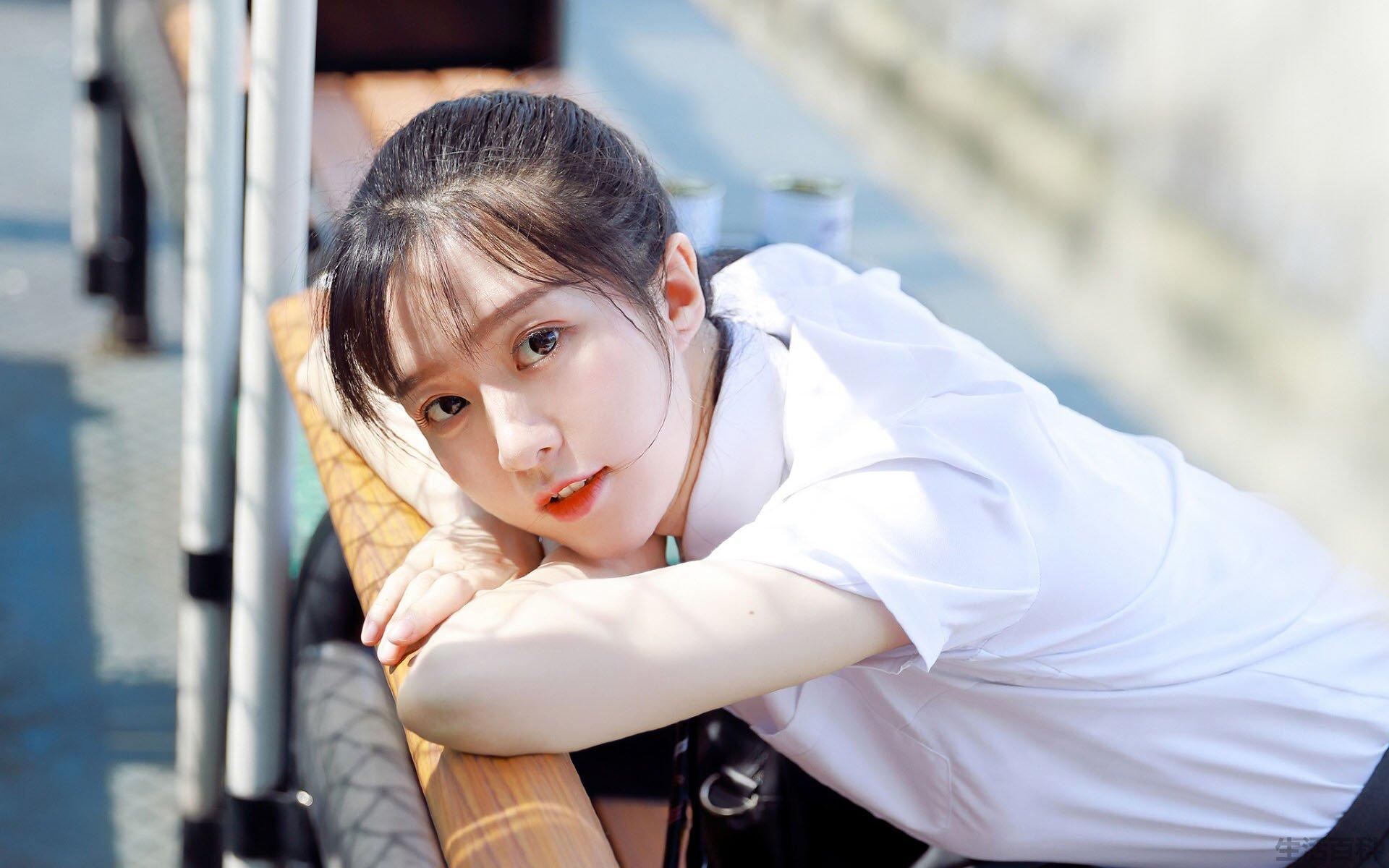 如何避免和女生一问一答式聊天