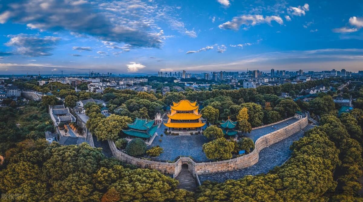 岳阳楼是哪个省的城市