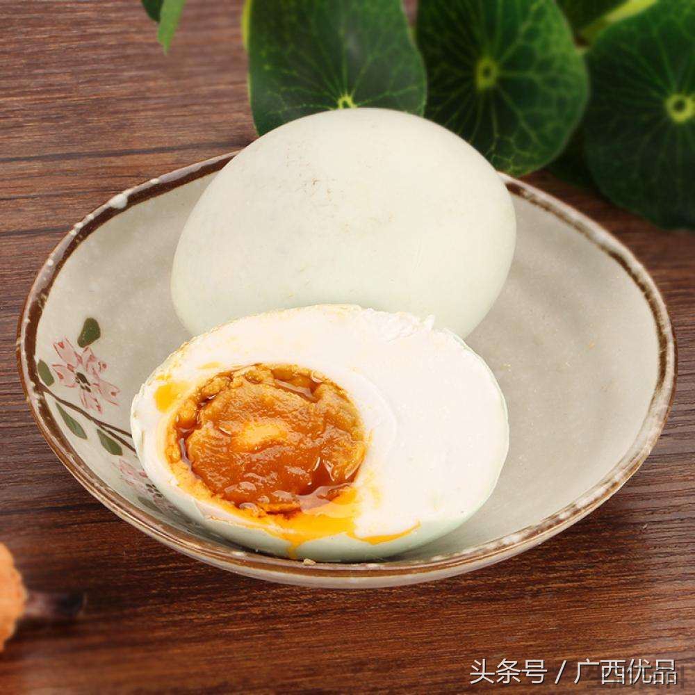 咸鸭蛋怎么吃