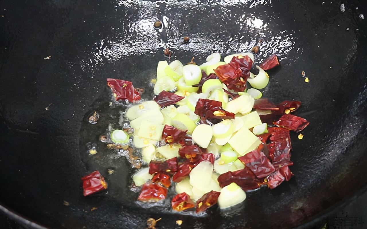 家常菜宫保鸡丁做法