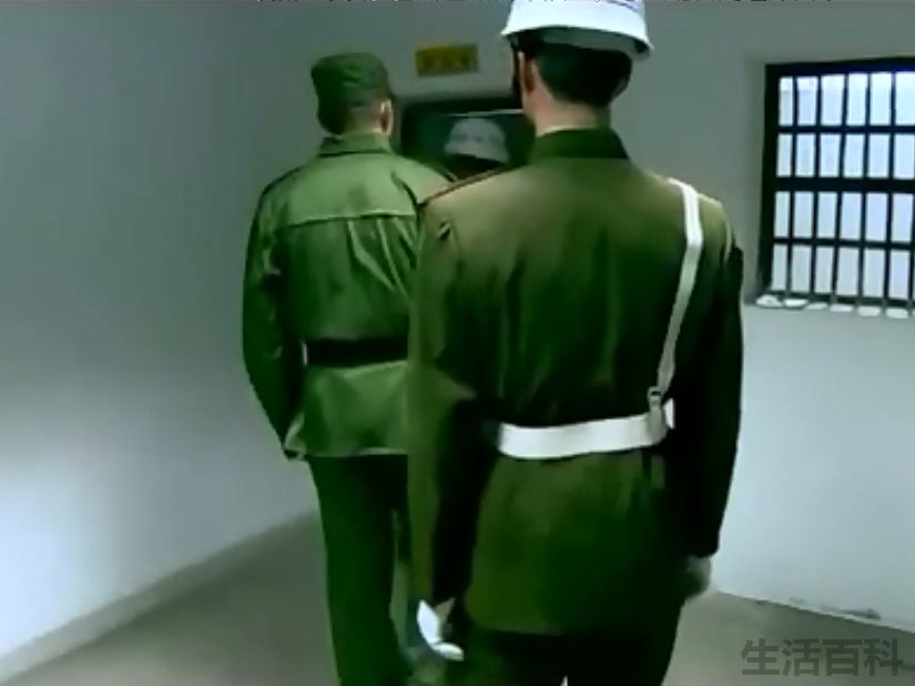 单手换弹夹事件田建明