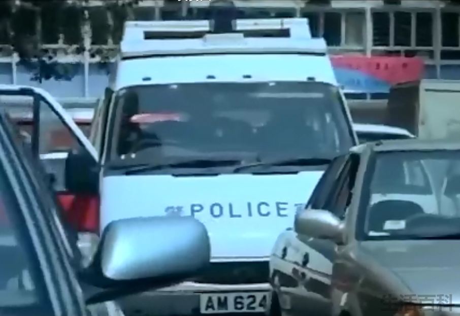 单手换弹夹事件田建明