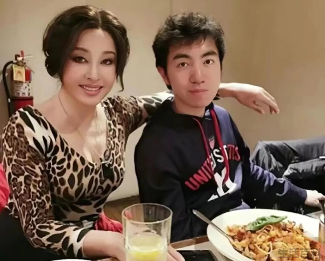 刘晓庆简历个人资料简介
