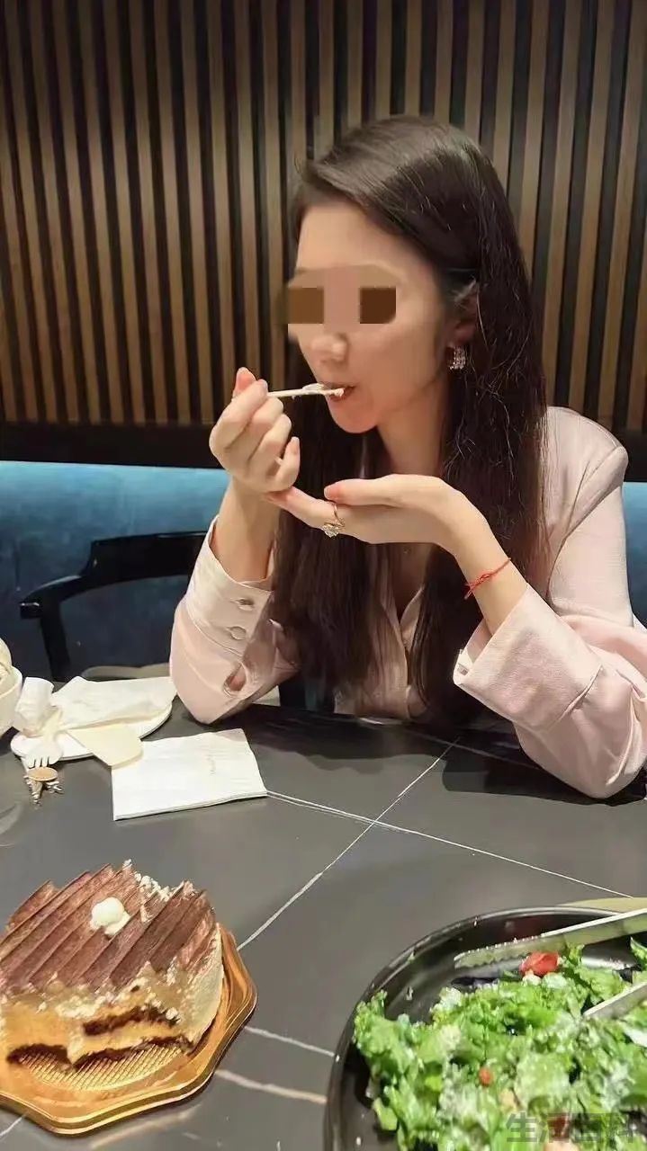 张津瑜本人回应和吕总的故事