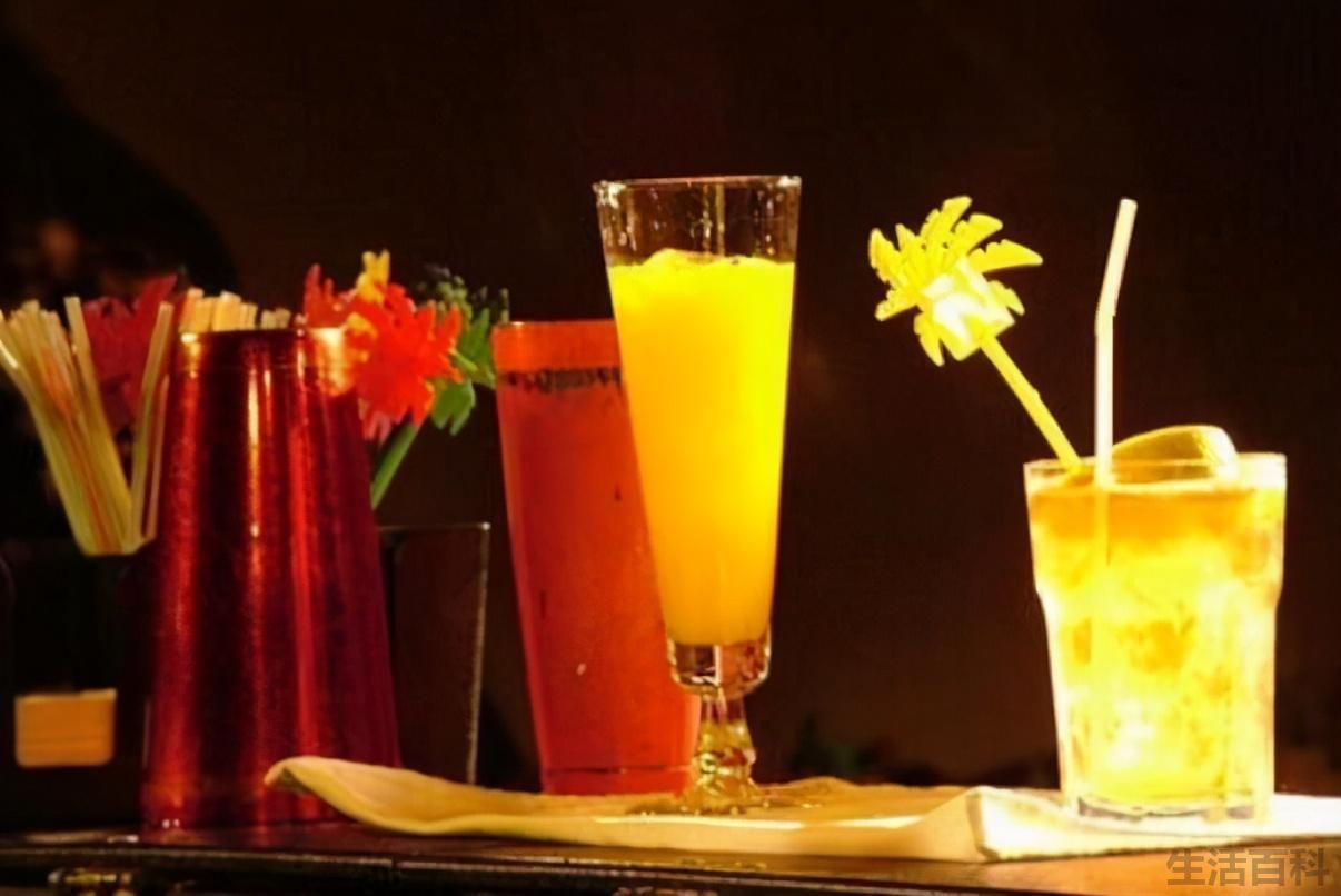 喝龙舌兰酒为什么要加盐和柠檬