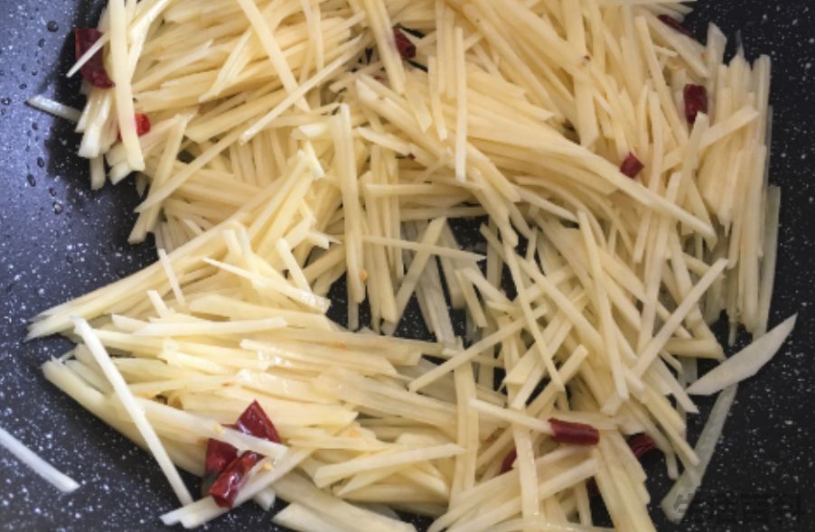 料酒什么时候放