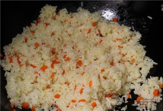 酱油炒饭做法
