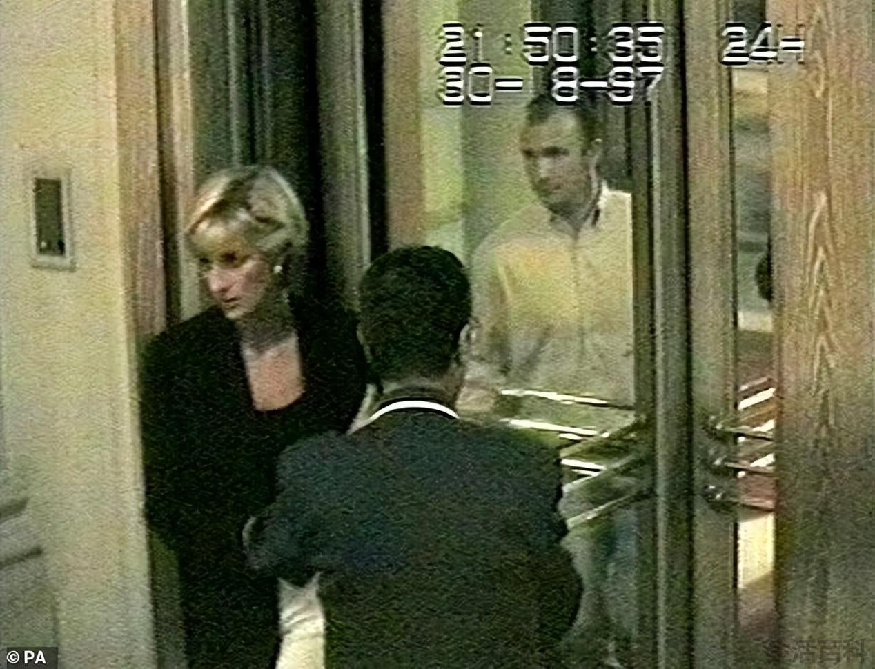 哈里王子曝母亲被追杀内慕