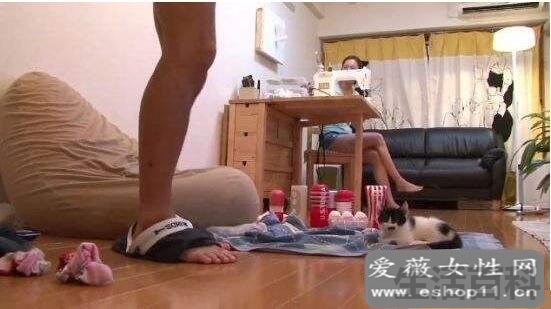 秘诀就在于每天用手两小时