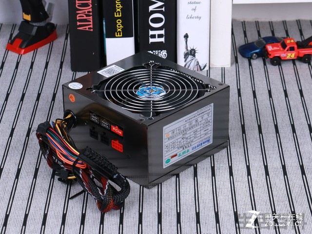 航嘉冷静王至尊版电源评测