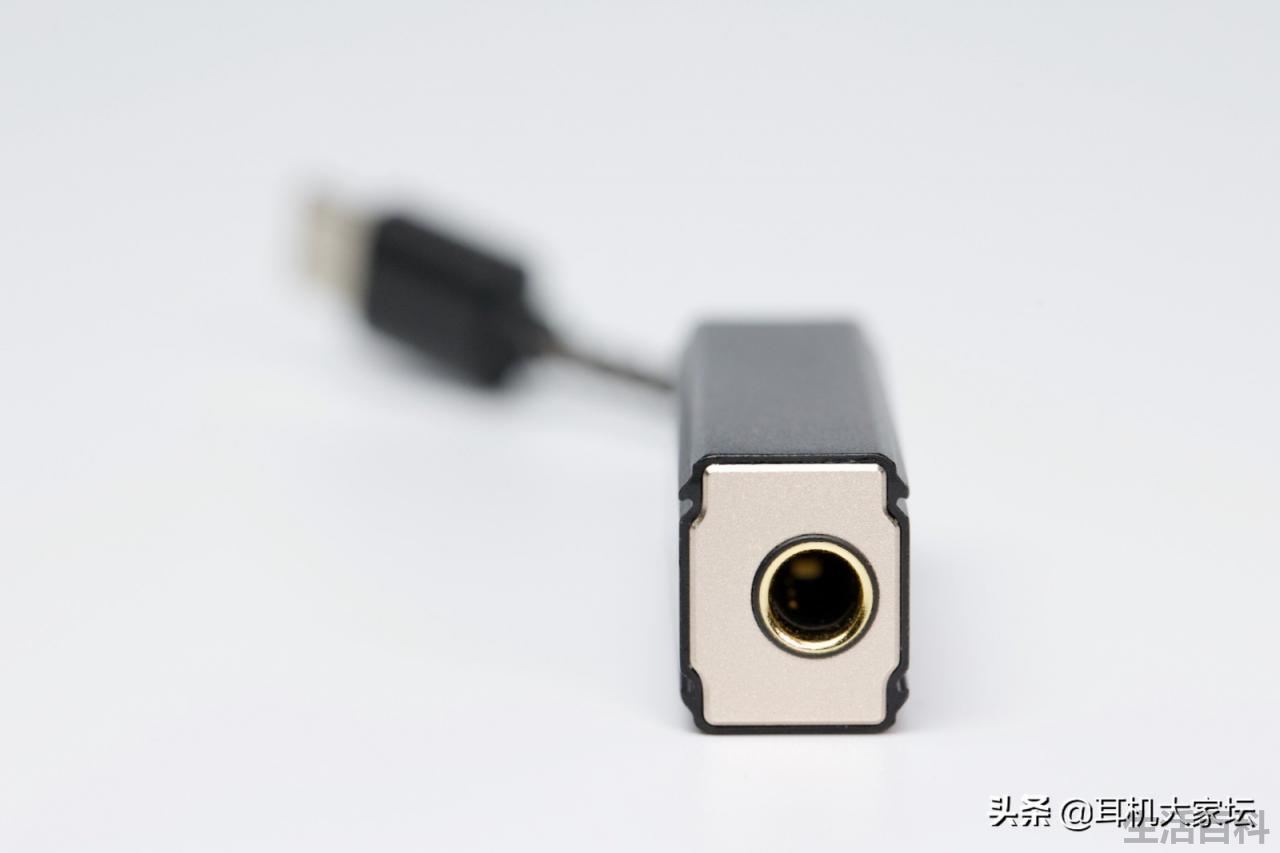 飞傲KA2便携解码耳放拆解