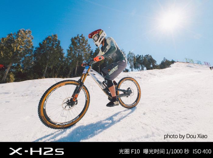 富士高速相机X-H2S价格