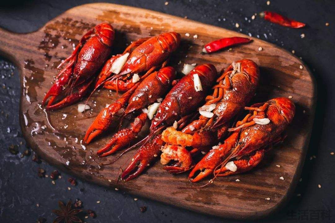 小龙虾的头能不能吃
