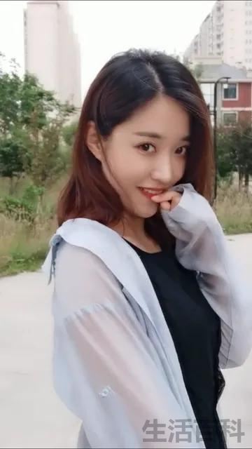 笑魇如花还是笑靥如花