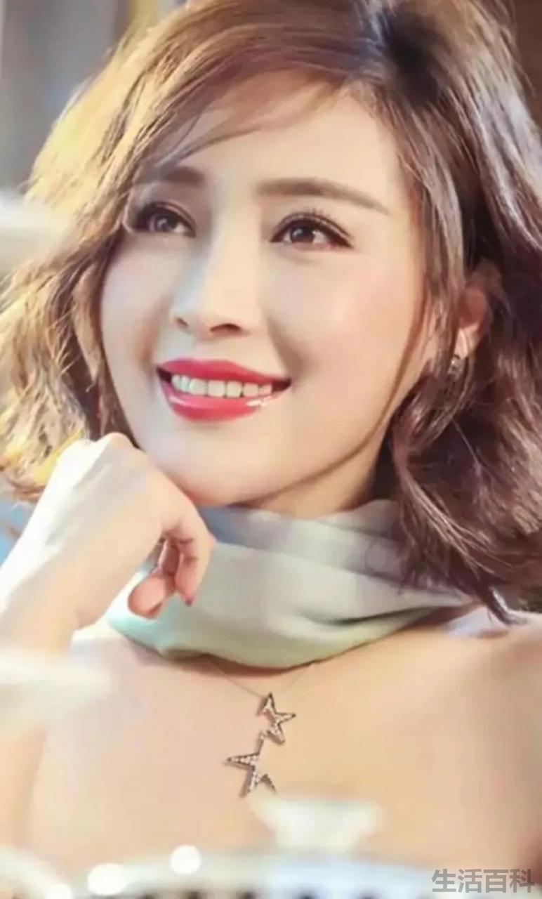 笑魇如花还是笑靥如花
