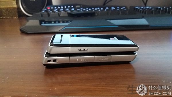 夏普V903SH手机价格