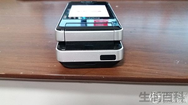 夏普V903SH手机价格