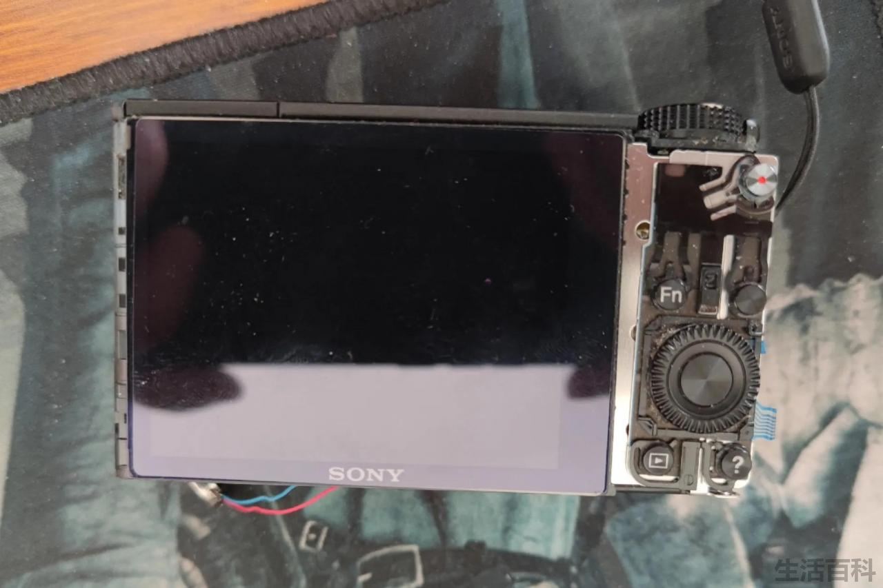 索尼黑卡rx100拆修
