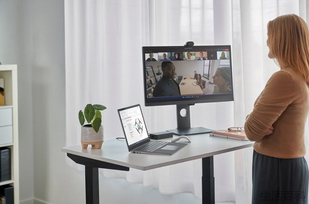 微软发布Surface Hub 2 智能摄像头