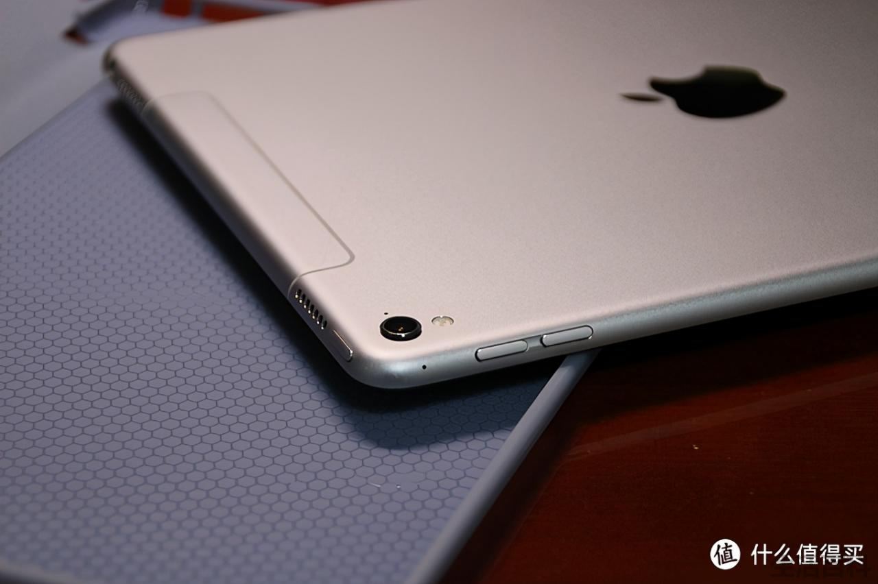 苹果第四代9.7英寸iPad Pro参数
