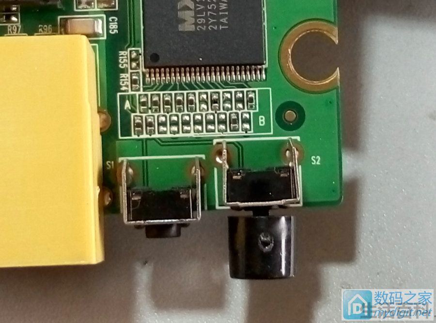 TENDA W311R无线路由器拆解