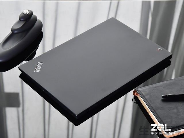 ThinkPad X1 Carbon 2019