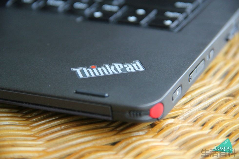 变形超级本ThinkPad S1 Yoga