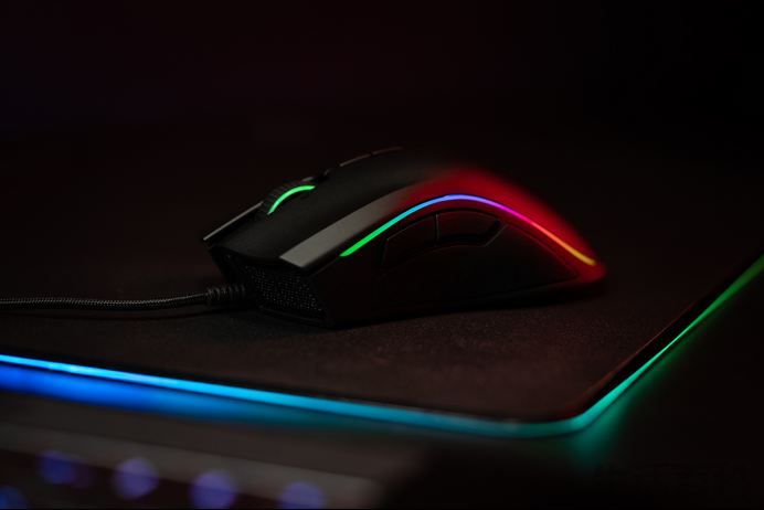 RAZER曼巴眼镜蛇精英版参数