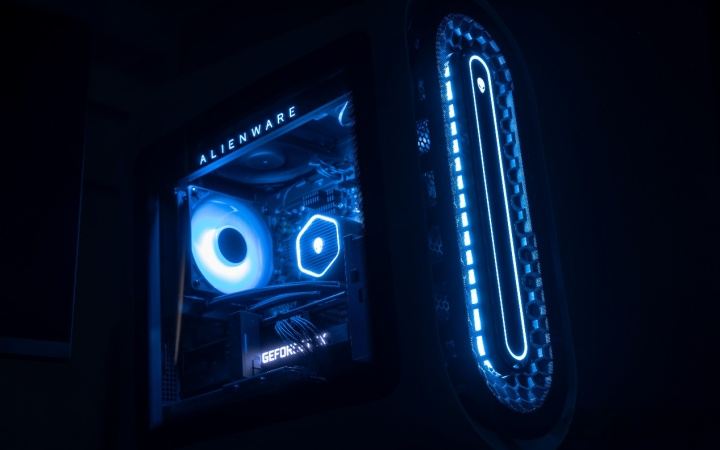 外星人R13奢华主机原价多少钱