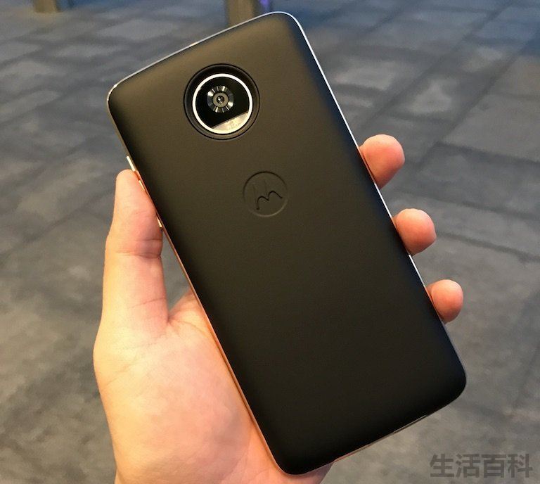 Moto Z2 Play参数对比