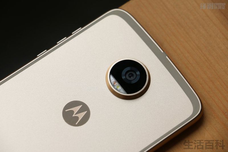 Moto Z2 Play参数对比