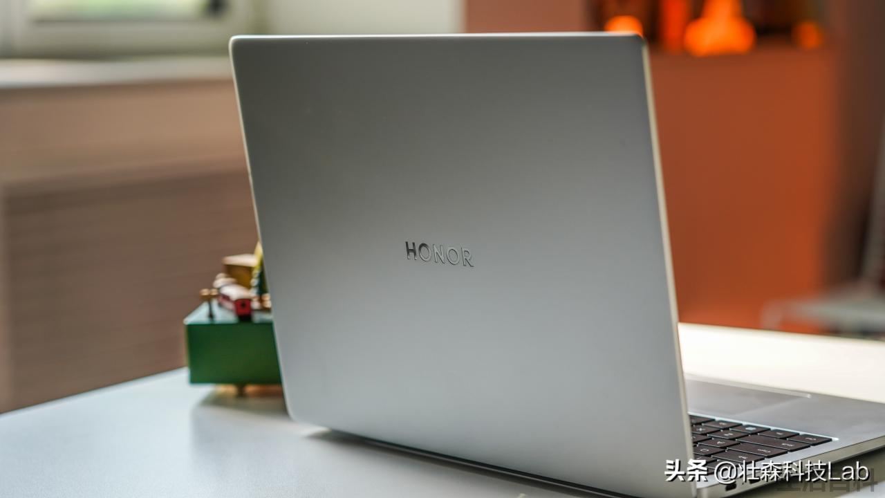 全新荣耀MagicBook 14参数配置