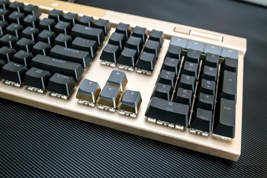 海盗船k100为什么贵