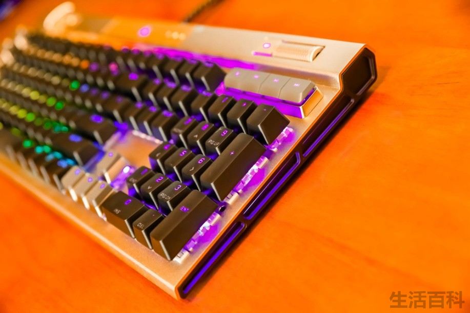 海盗船k100为什么贵