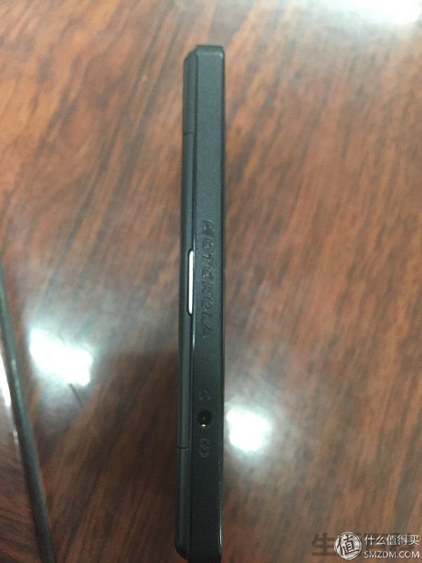 摩托罗拉f3手机怎么使用