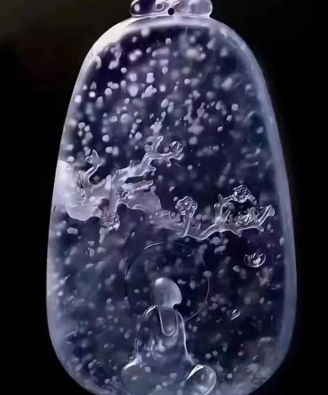 翡翠棉絮多了是不是就不值钱了