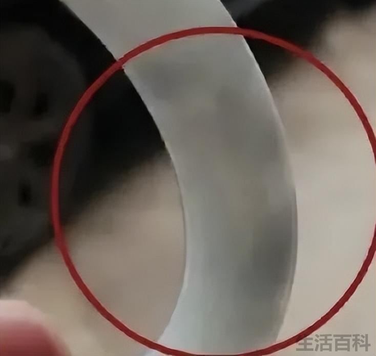 翡翠棉絮多了是不是就不值钱了