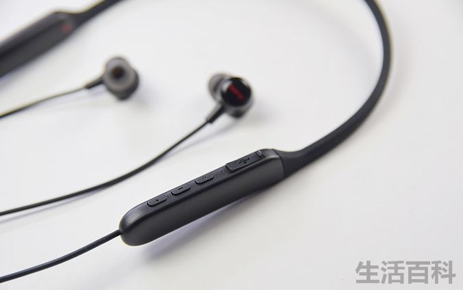 无线耳机正确佩戴方法