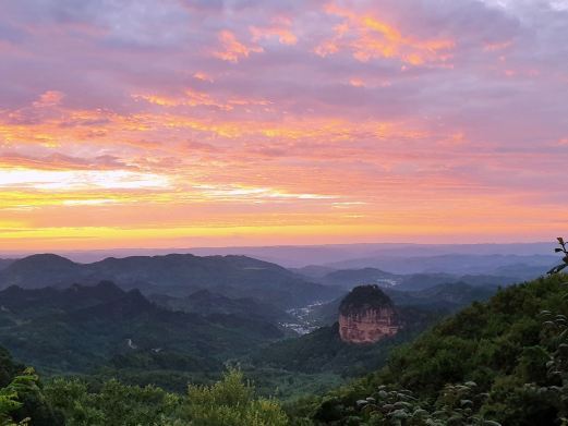 天水香积山溶洞