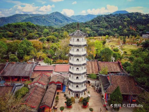 新兴六祖故里旅游度假区