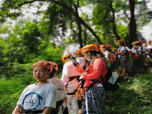 阳朔思固青少年飞拉达户外营地