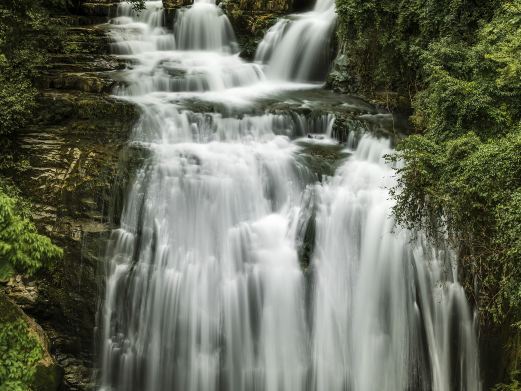 开阳香火岩风景区