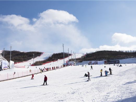 张家口翠云山银河滑雪场