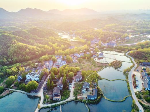 信阳郝堂村