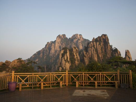 玉山玉台