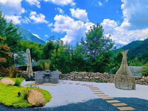 芦溪武功山酷野谷路虎越野营地