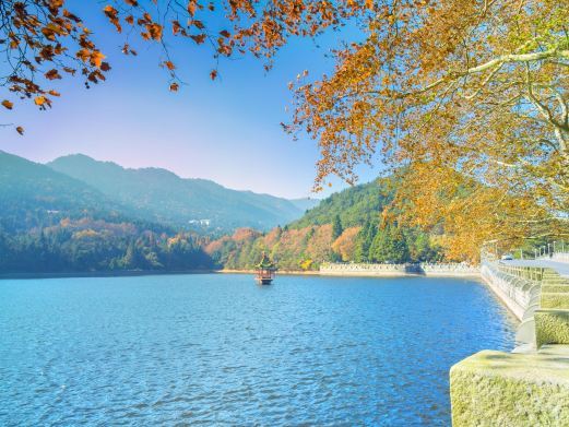 庐山芦林湖