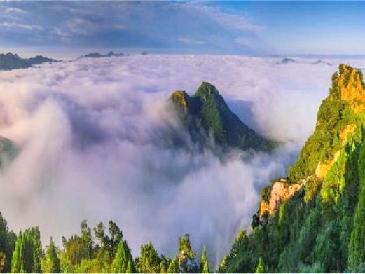 喀喇沁左翼龙凤山风景区