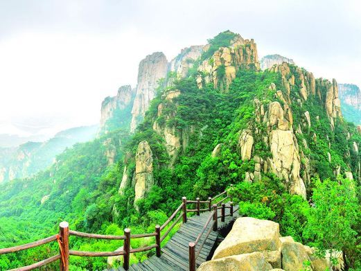 栖霞天崮山