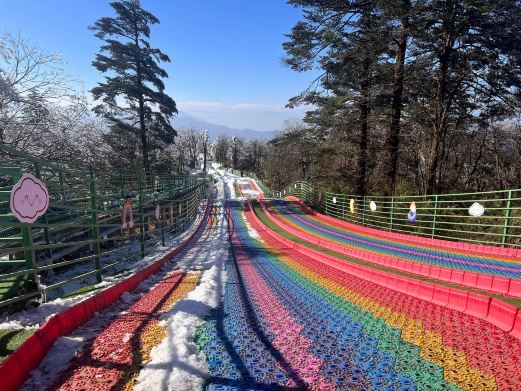 峨眉山滑雪场